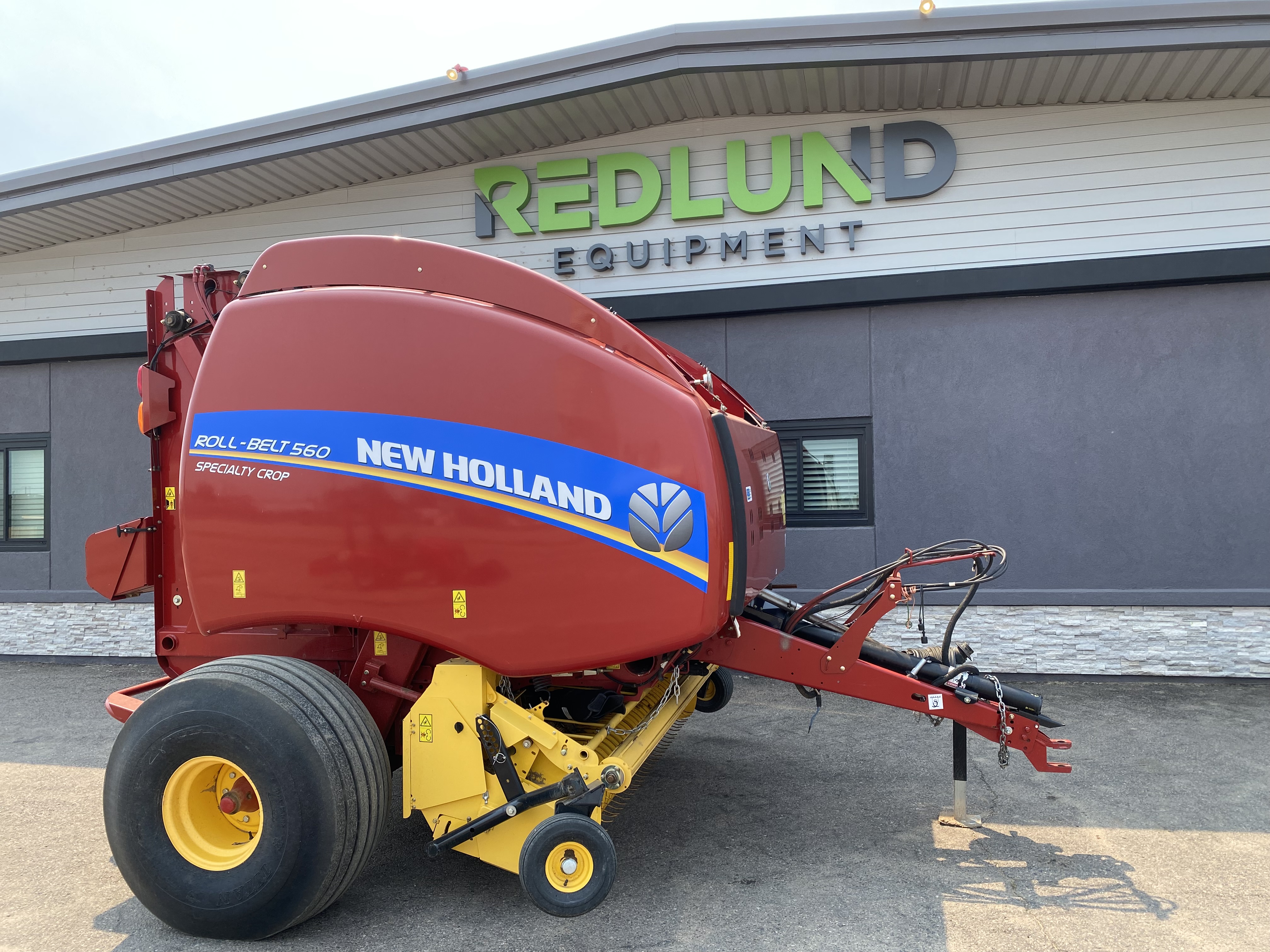 2019 New Holland 560