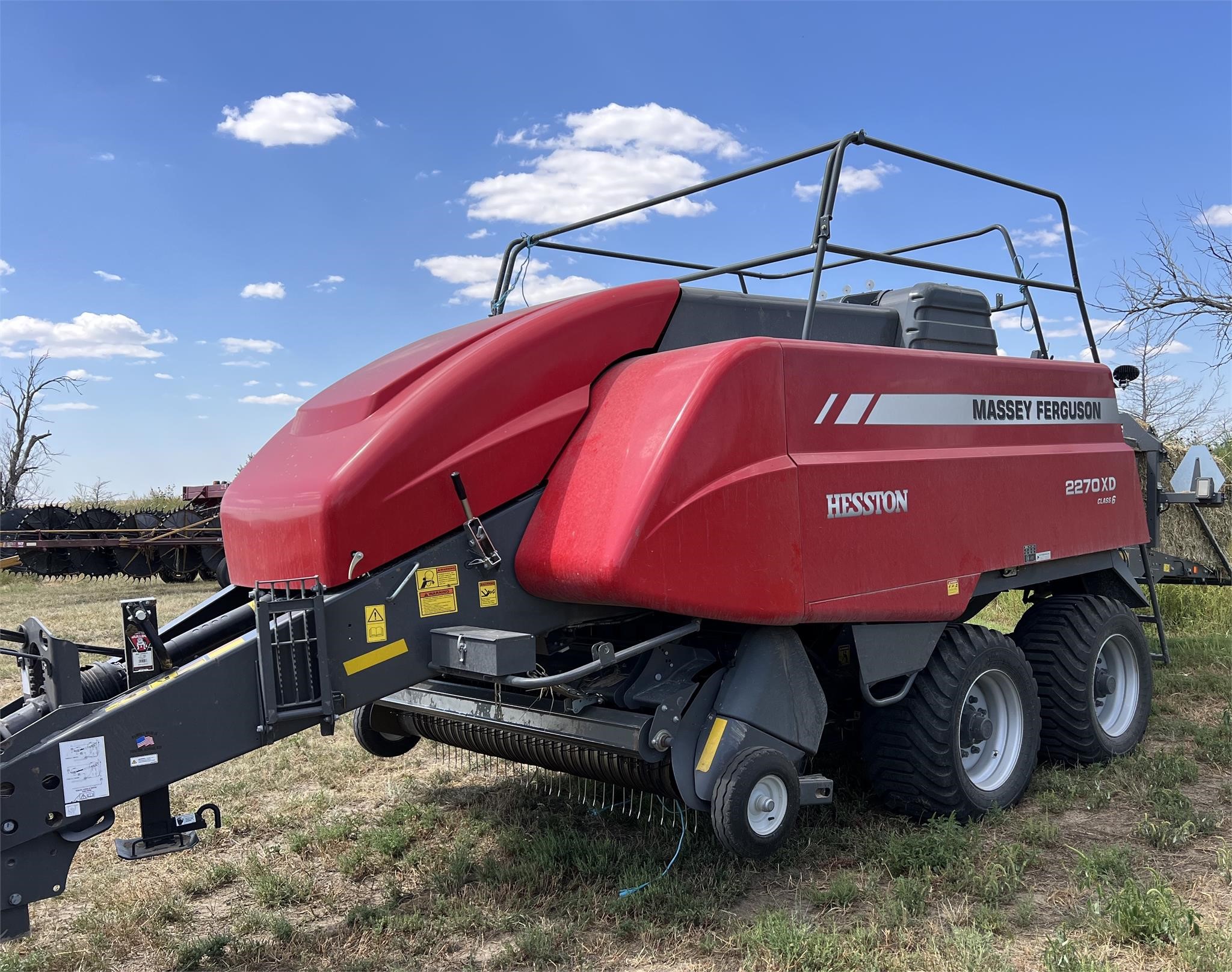 2021 Massey Ferguson 2270XD