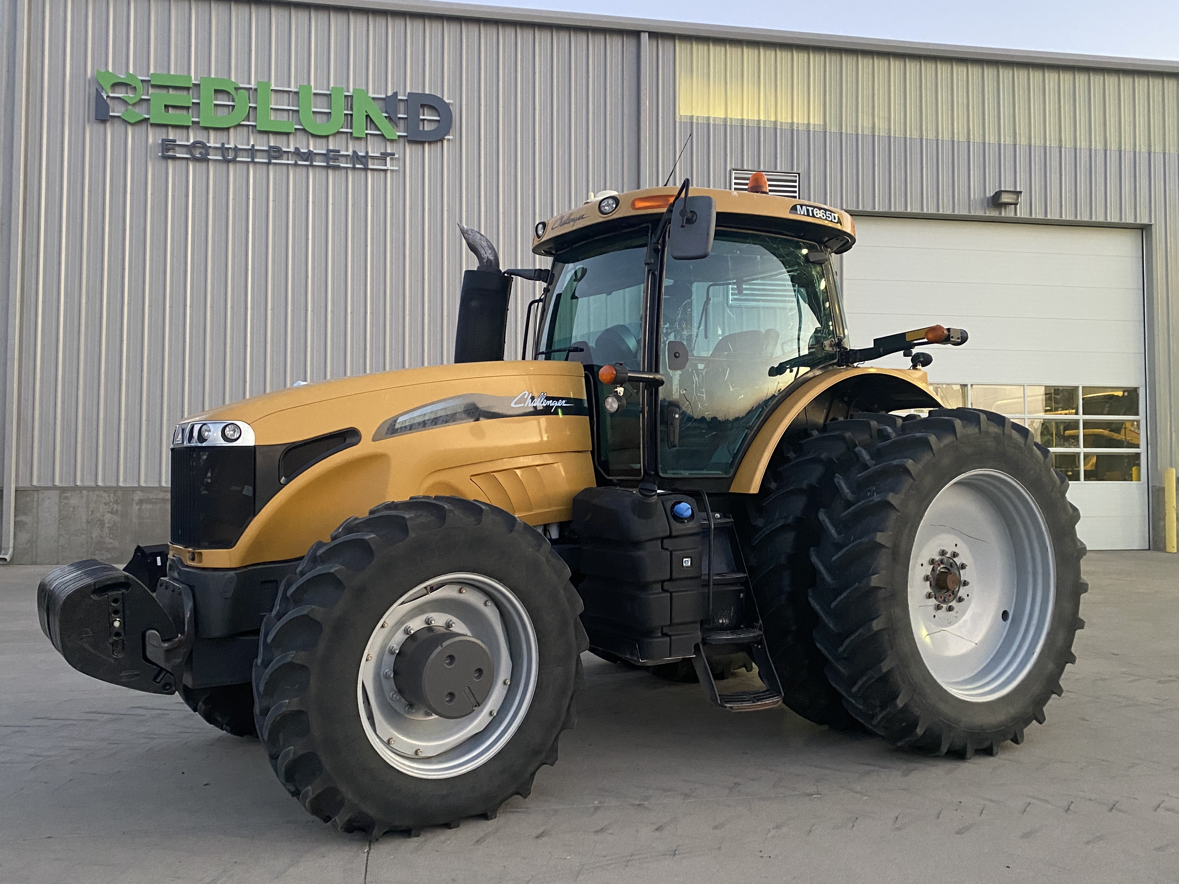 2011 Challenger MT665D